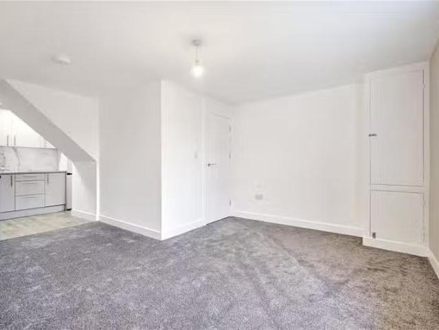 Apartment for rent in Woodnook, Backburn