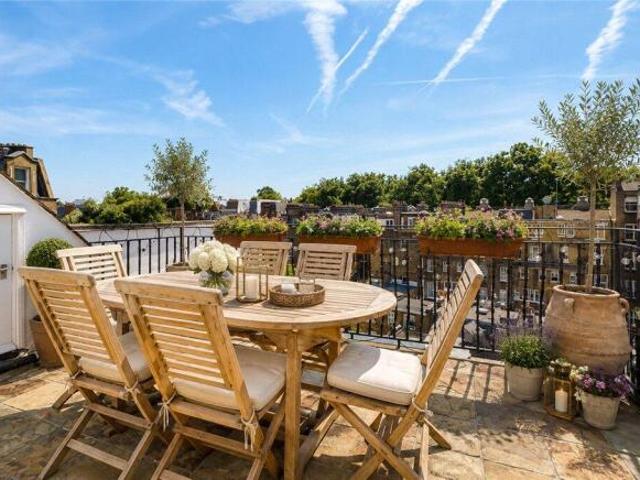 Apartment for rent in Cat Hill, England