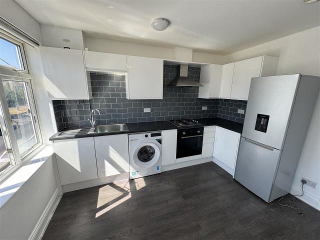Apartment for rent in Higham Hill, Greater London
