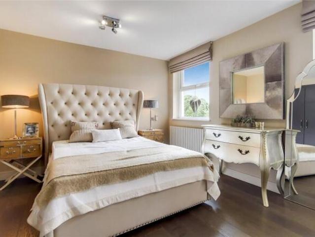 Apartment for rent in St. John's Wood, Greater London