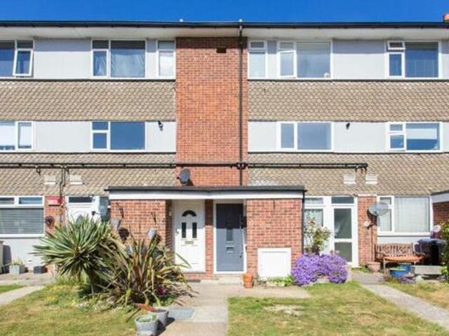 House for rent in Upton, Acol