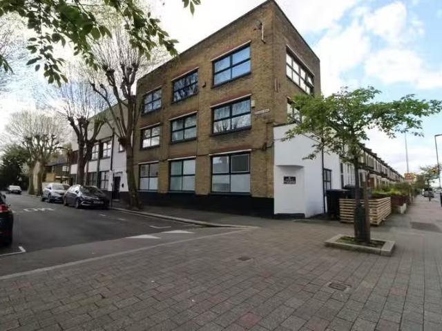 Apartment for rent in Snaresbrook, Leytonstone