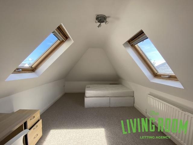 Apartment for rent in Maindy, Cardiff