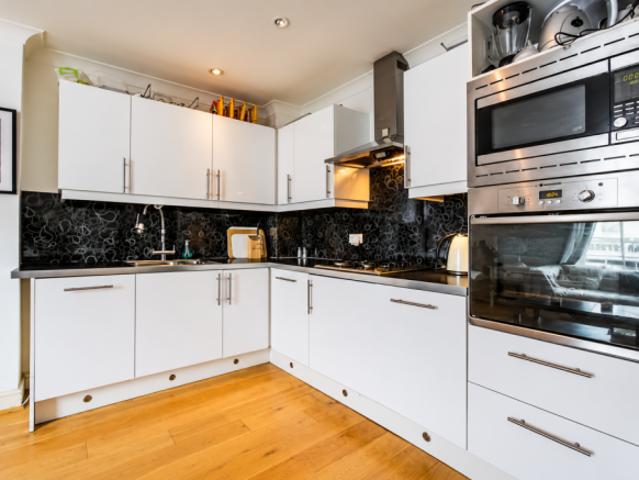 Apartment for rent in Barnes, Greater London