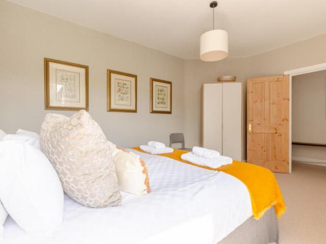 Apartment for rent in Cat Hill