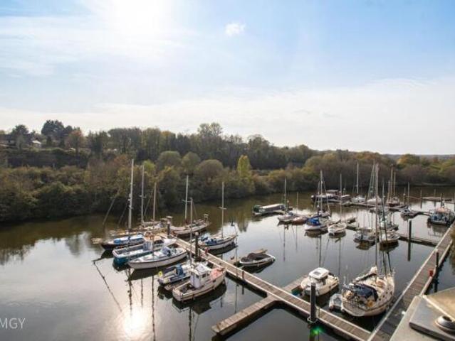 Apartment for rent in Catrine, Scotland