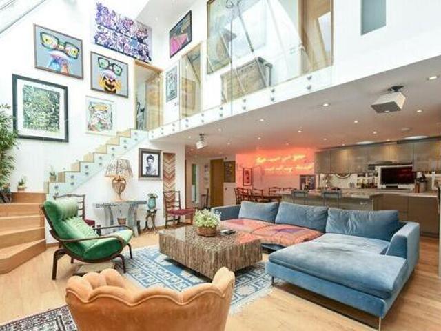 House for sale in City of London, Greater London