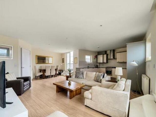 House for sale in Row Town, Surrey