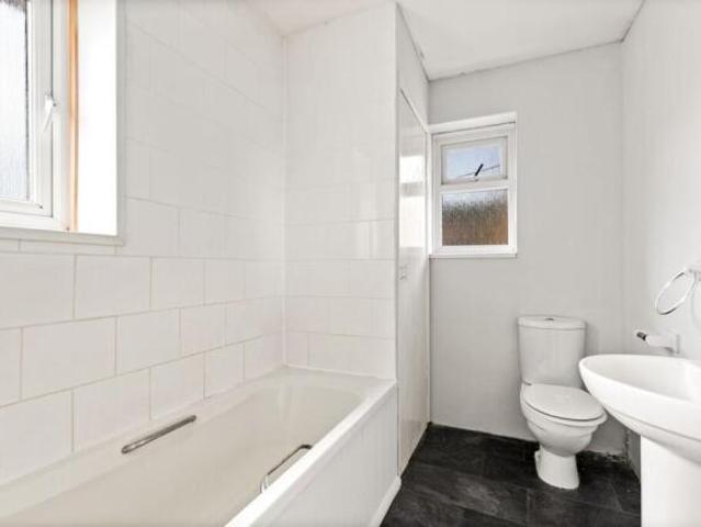 Apartment for rent in Crabble, Dover
