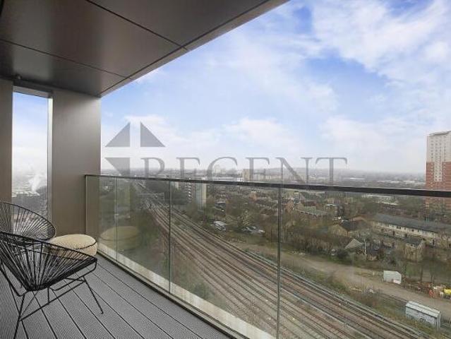 Apartment for rent in South Lane, West Yorkshire