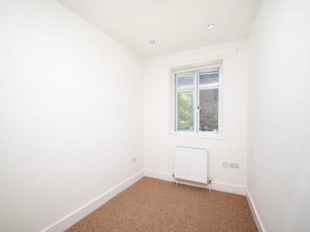 Apartment for rent in Cat Hill