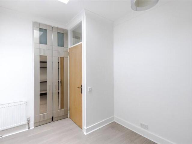 Apartment for rent in Cat Hill