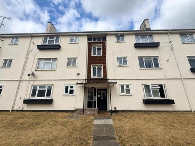Apartment for rent in Millbrook, City Of Southampton