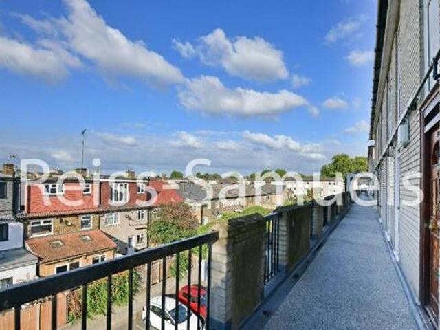 House for rent in Lyons, Greater London