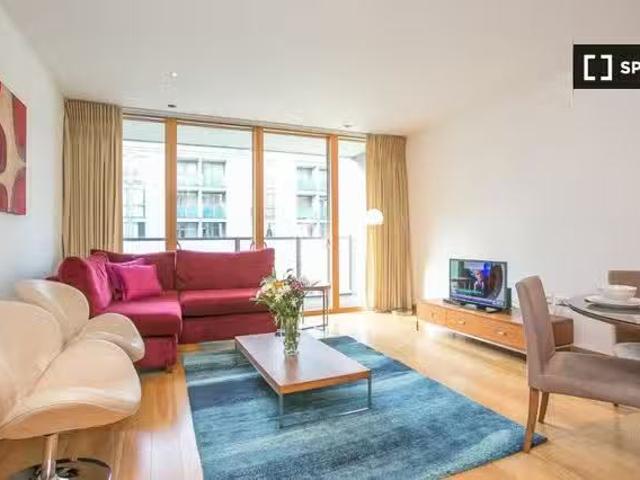 Apartment to rent in Bluebell, North Tipperary