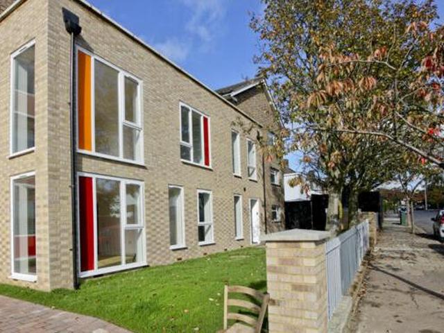 House for rent in Lyons, Greater London