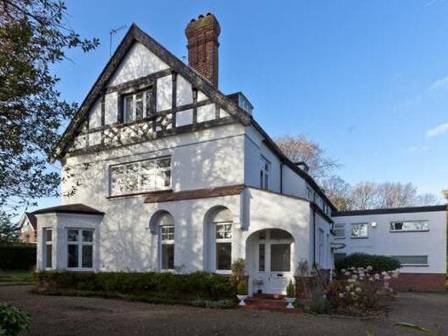 House for rent in Blackhills, Surrey