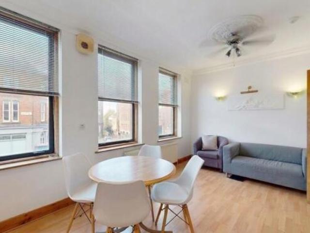 Apartment for rent in Hampstead, Greater London