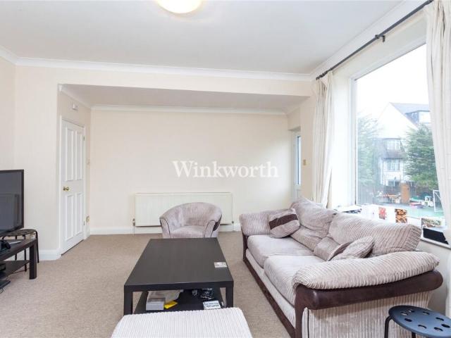 Apartment for rent in Finchley