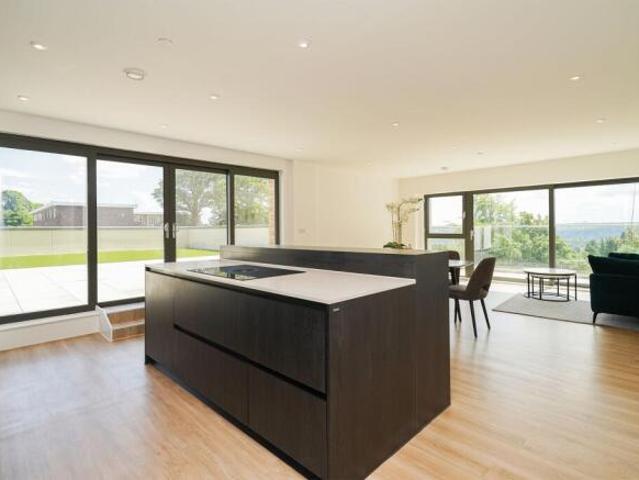 Apartment for rent in Fulwood, South Yorkshire