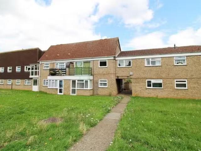 Apartment for rent in Studlands Park, Chedburgh