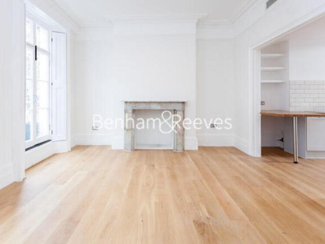 Apartment for rent in Kensington, Calderstones