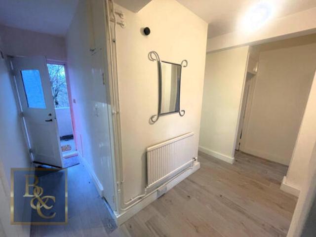 Apartment for rent in Cat Hill