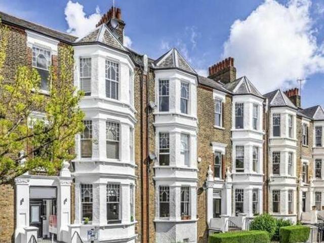 House for rent in Lyons, Greater London