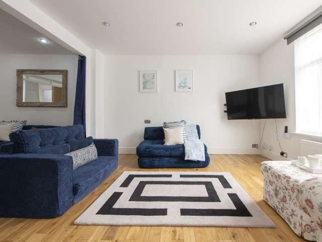 Apartment for rent in Scrattons Farm, Greater London