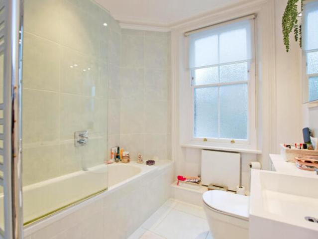 Apartment for rent in Hampstead, Greater London
