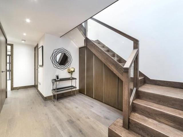 Apartment for rent in Fitzrovia, Greater London