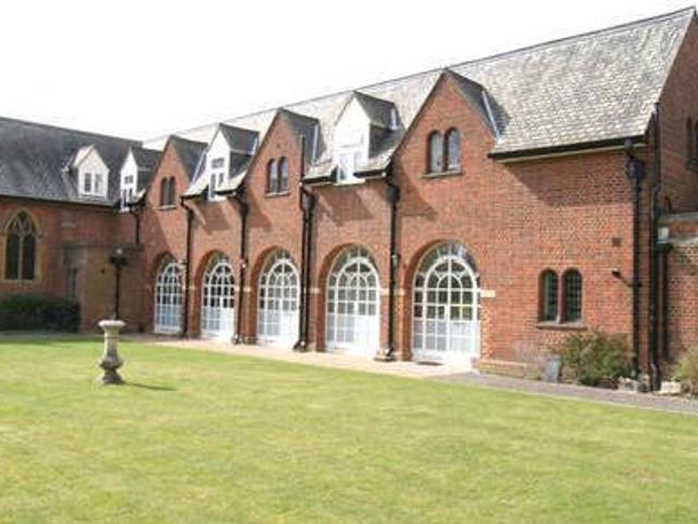 House for rent in Lyons, Greater London