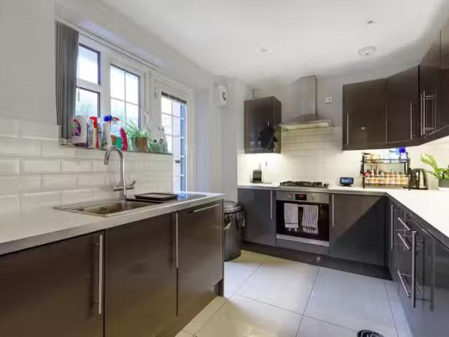 Apartment for rent in Chislehurst, Isle Of Man