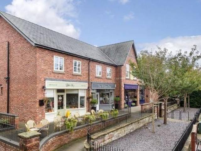 House for rent in Lyons, Greater London