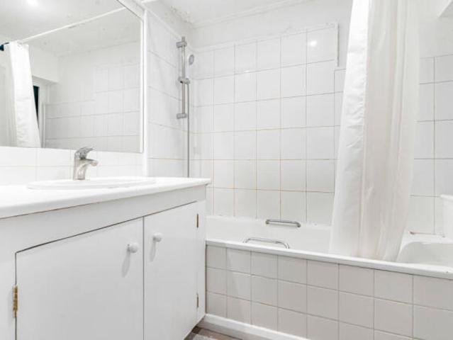 Apartment for rent in Cat Hill