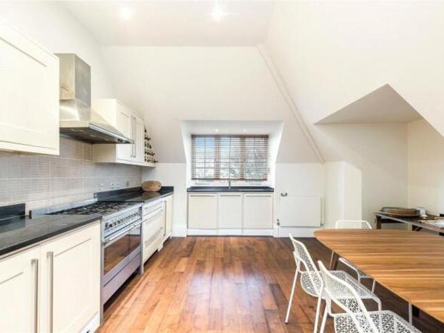 Apartment for rent in Cat Hill