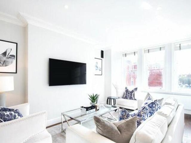 House for sale in City of London, Greater London