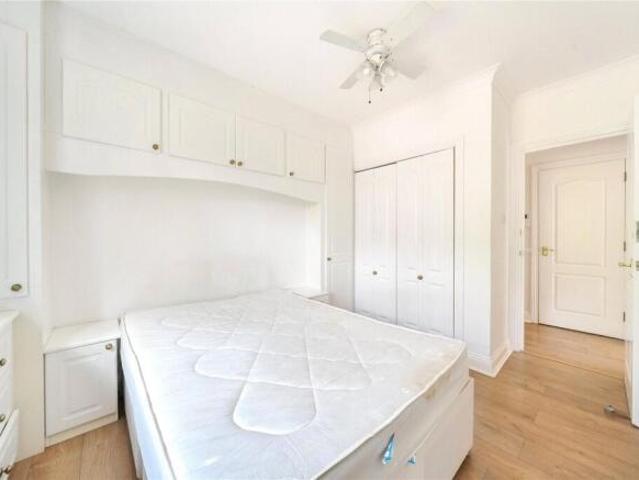 Apartment for rent in Cat Hill