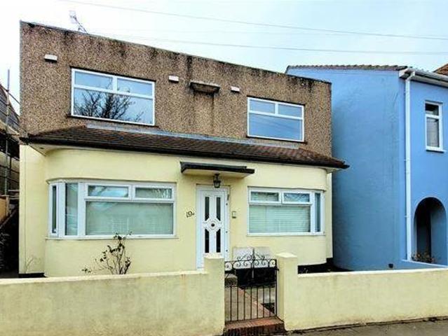 House for rent in Lyons, Greater London