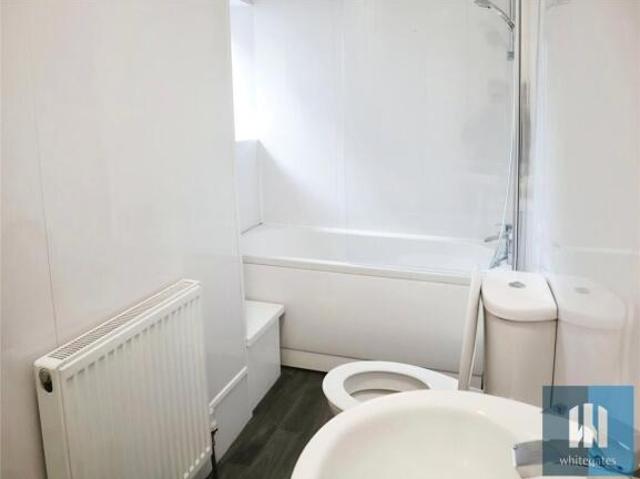 Apartment for rent in Folly Hall, Kirklees