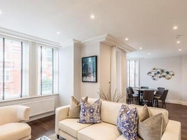 House for sale in City of London, Greater London
