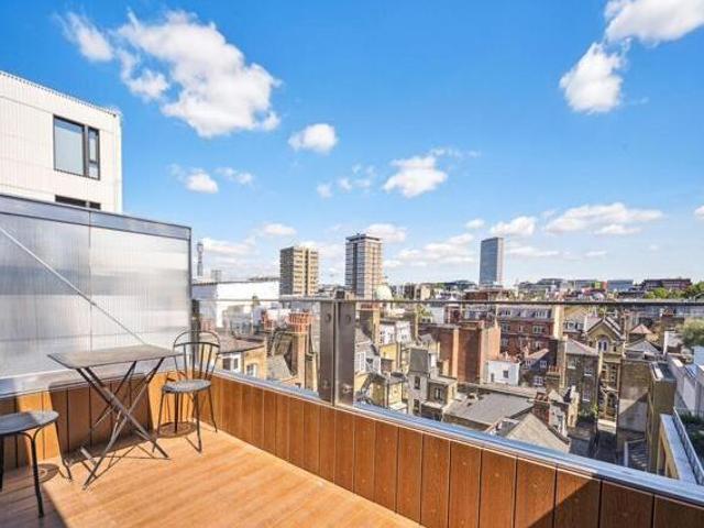 House for sale in City of London, Greater London