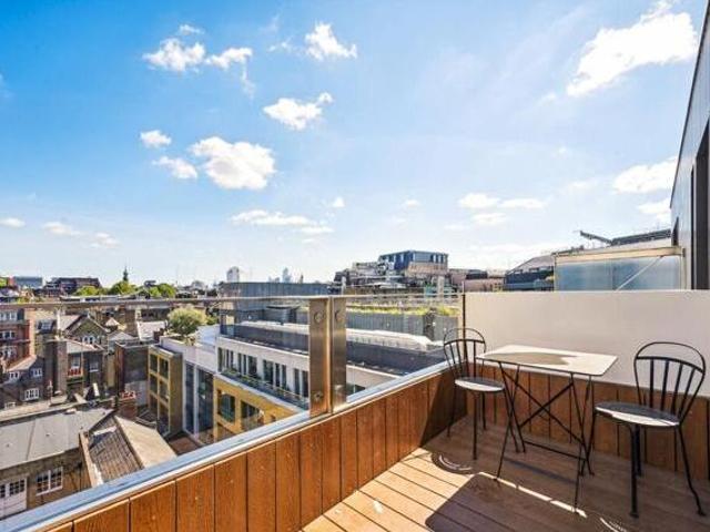 House for sale in City of London, Greater London