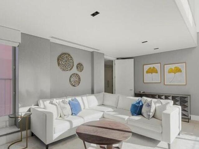 House for sale in City of London, Greater London