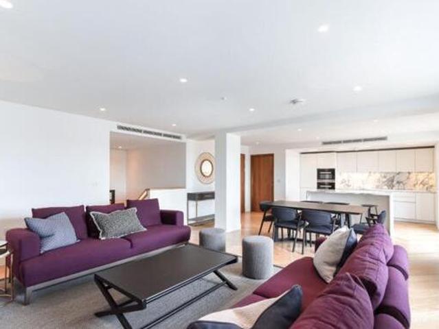 House for sale in City of London, Greater London