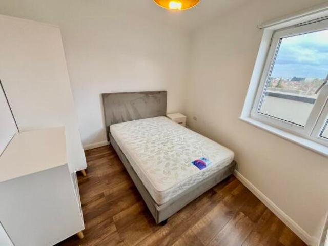 Apartment for rent in Stoke D'Abernon, Blackhills