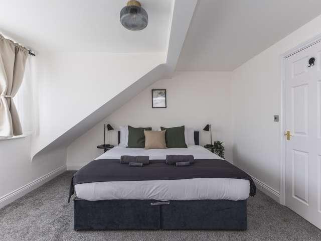 Apartment for rent in Maryland, Greater London