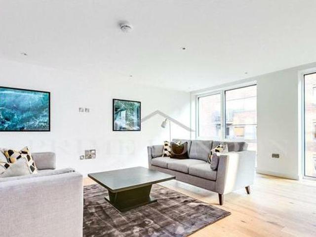House for sale in Lyons, Greater London