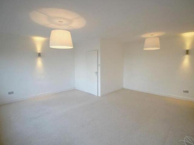 Property for rent in The Butts, Kent