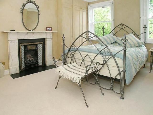 Apartment for rent in Hampstead, Greater London